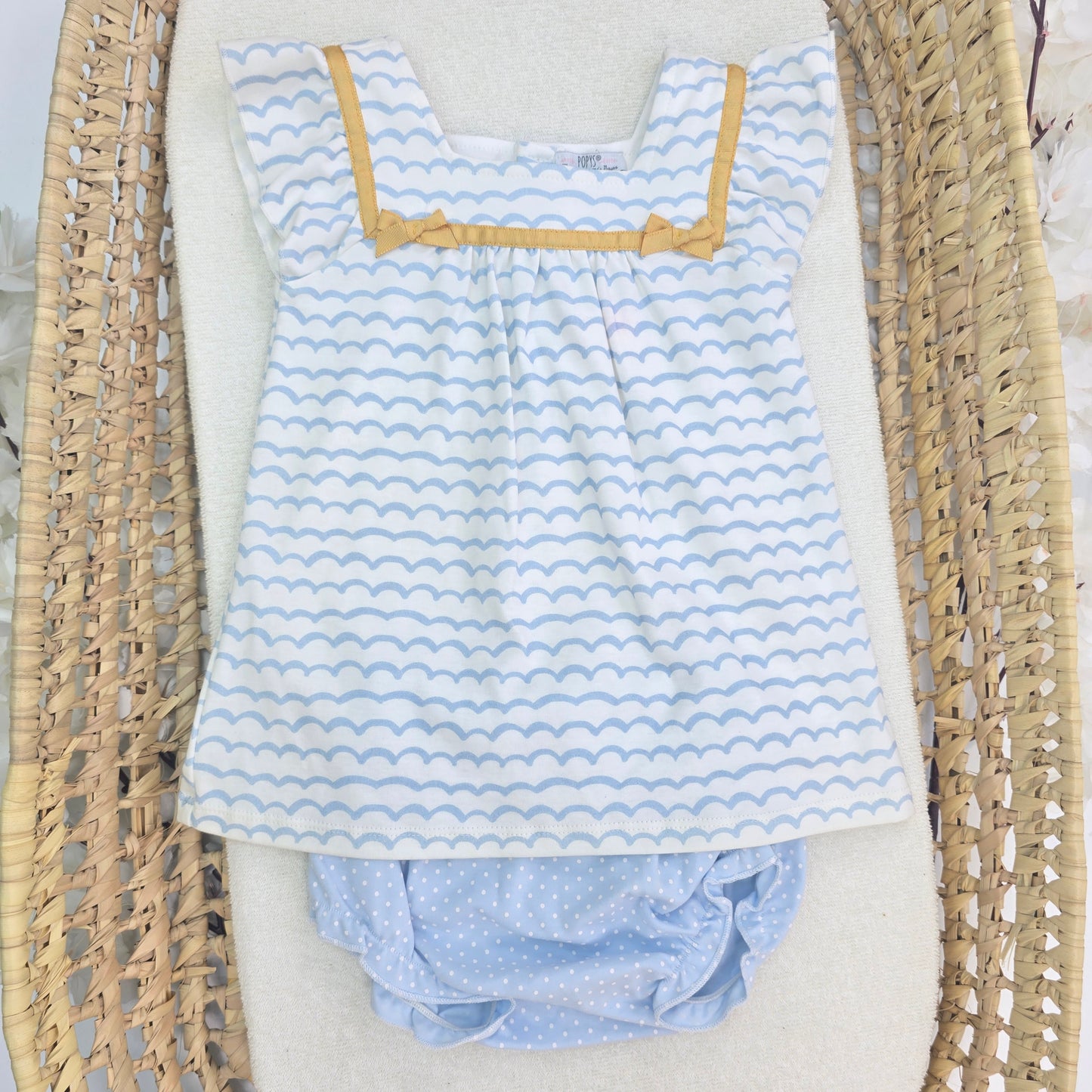 Conjunto blusa y bragas - blanco con azul y lacitos amarillos 24409